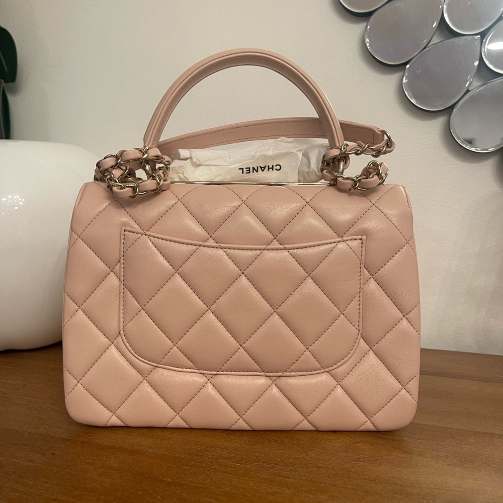CHANEL Lambskin Quilted Trendy CC Dual Handle Flap Bag Beige - Picture 4 of 15